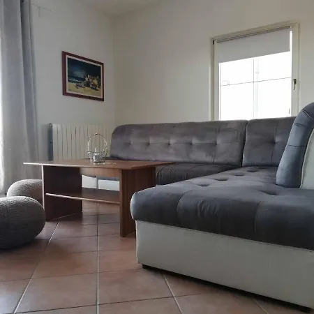 Wish Apartments Porec Esterno foto