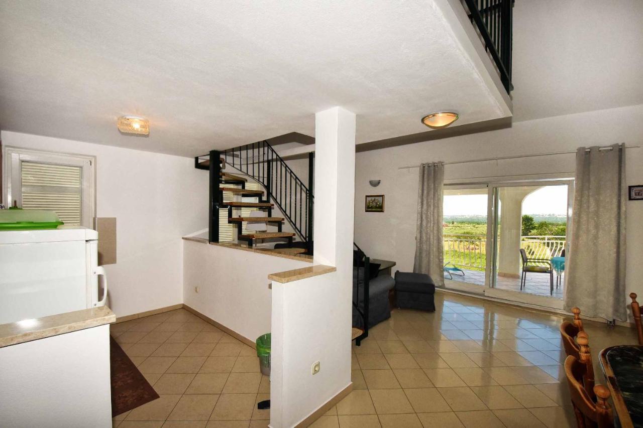 Wish Apartments *